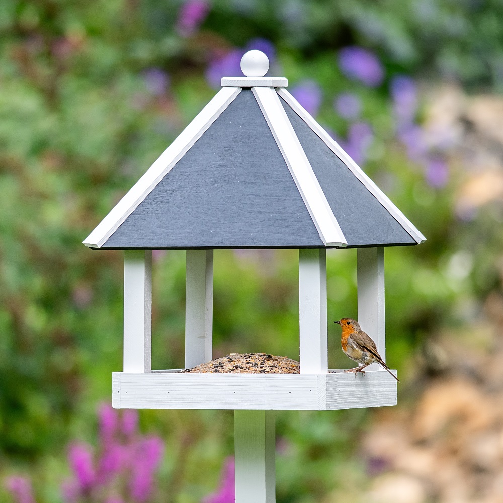 Queens Luxury Bird Table