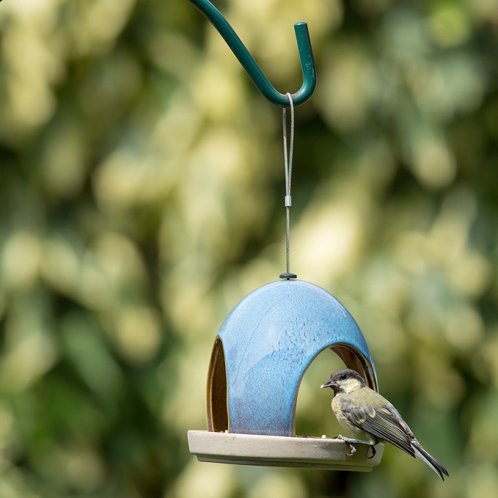 Vierno Tavern Bird Seed Feeder