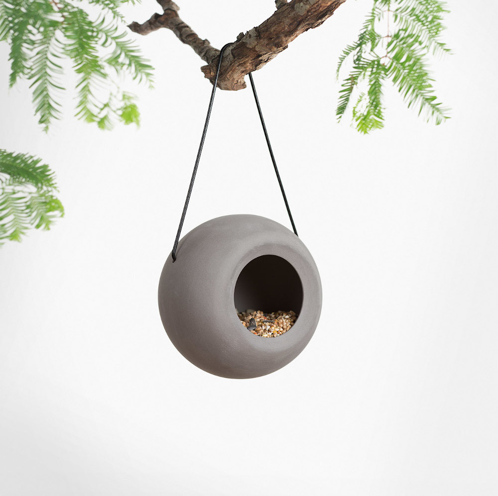 Lisa Bird Feeder