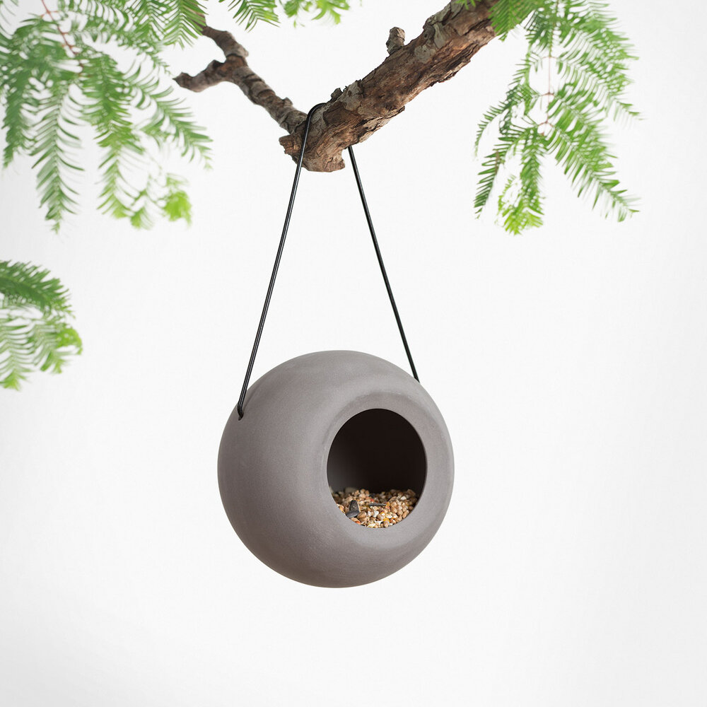 Lisa Bird Feeder