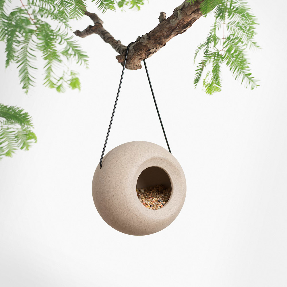 Lisa Bird Feeder