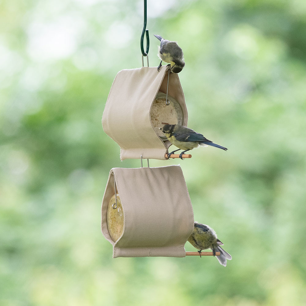 Malibu Peanut Butter Jar Bird Feeder