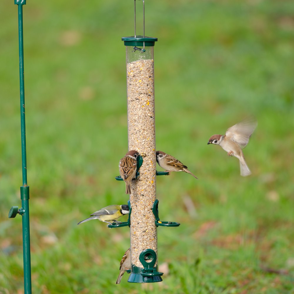 Voedersilo Defender Metaal 56 cm groen