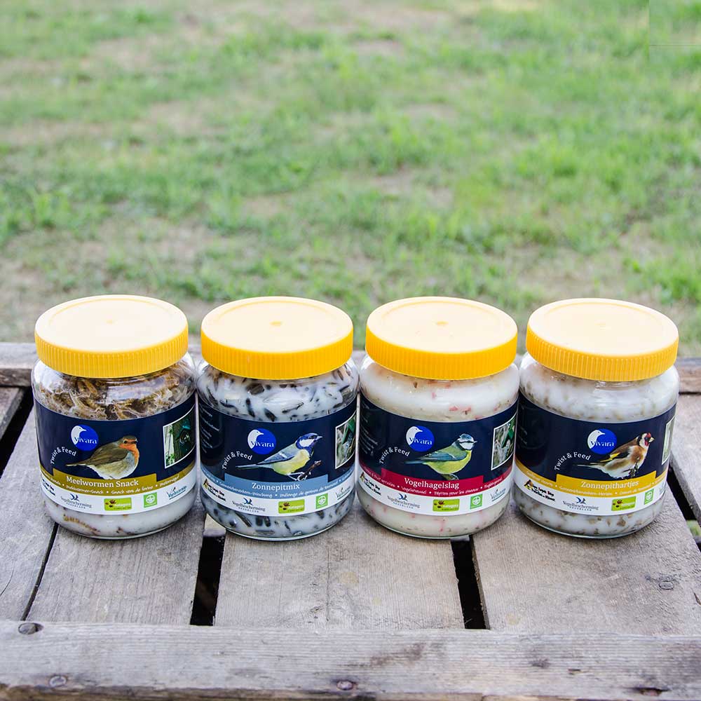 Twist & Feed Jars - Bundle of 4