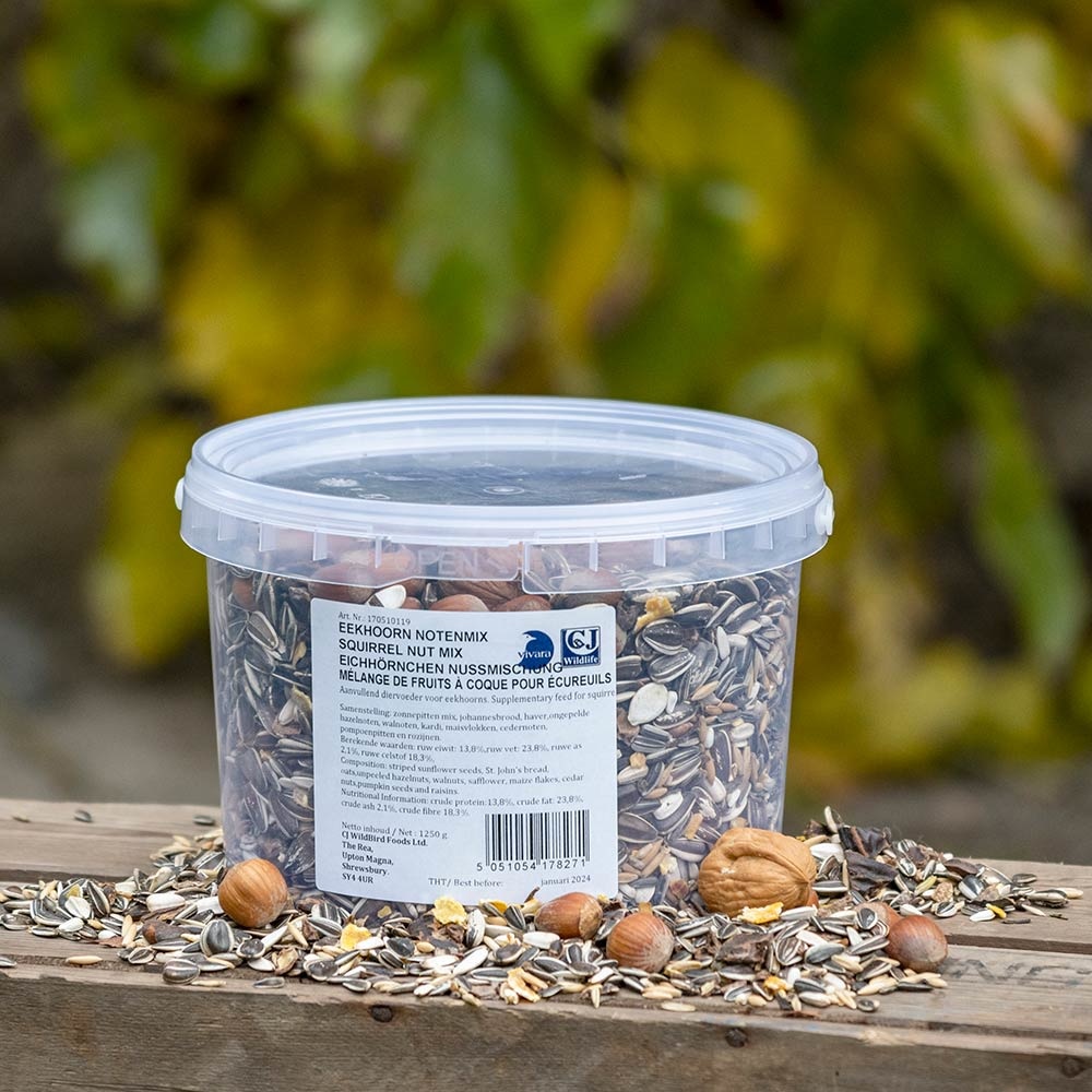 Premium Food for Squirrels Nut Mix 1.25kg