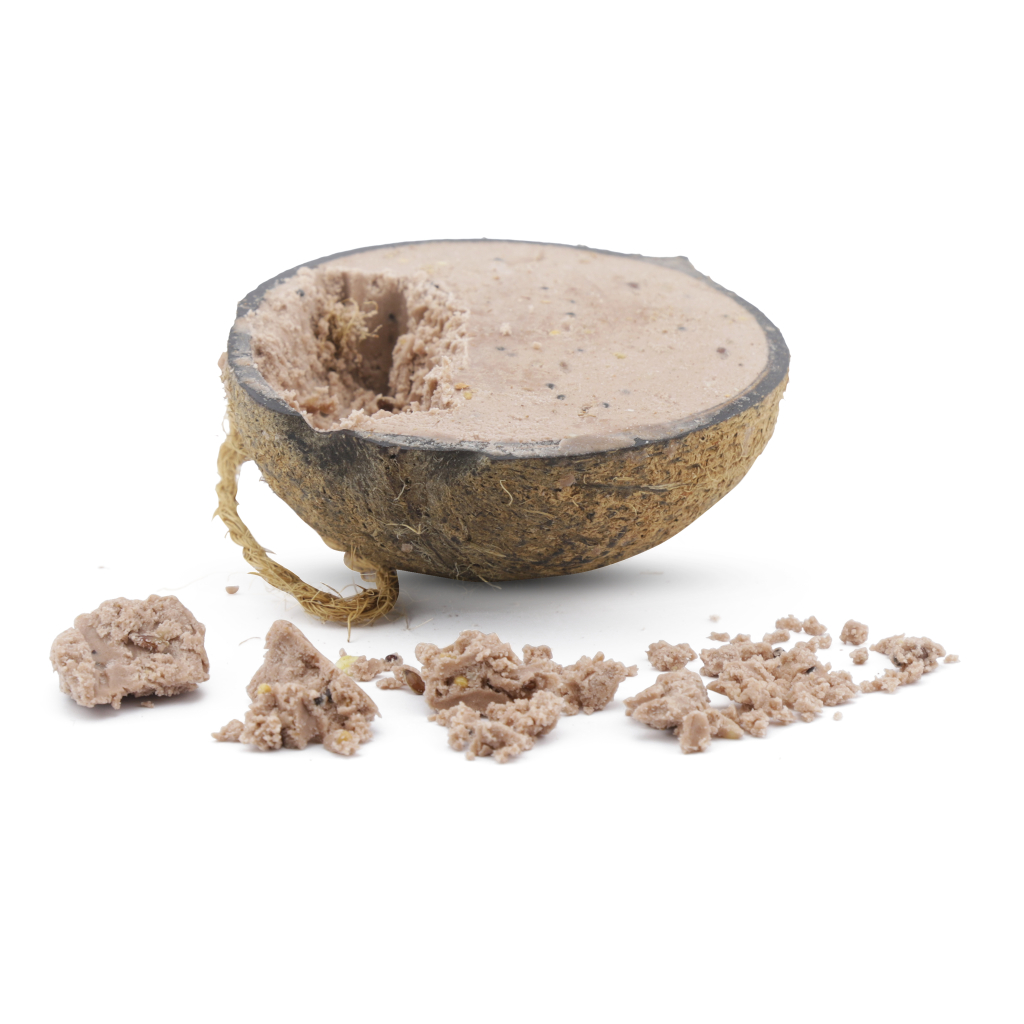 Gefüllte Kokosnuss mit Erdnussbutter