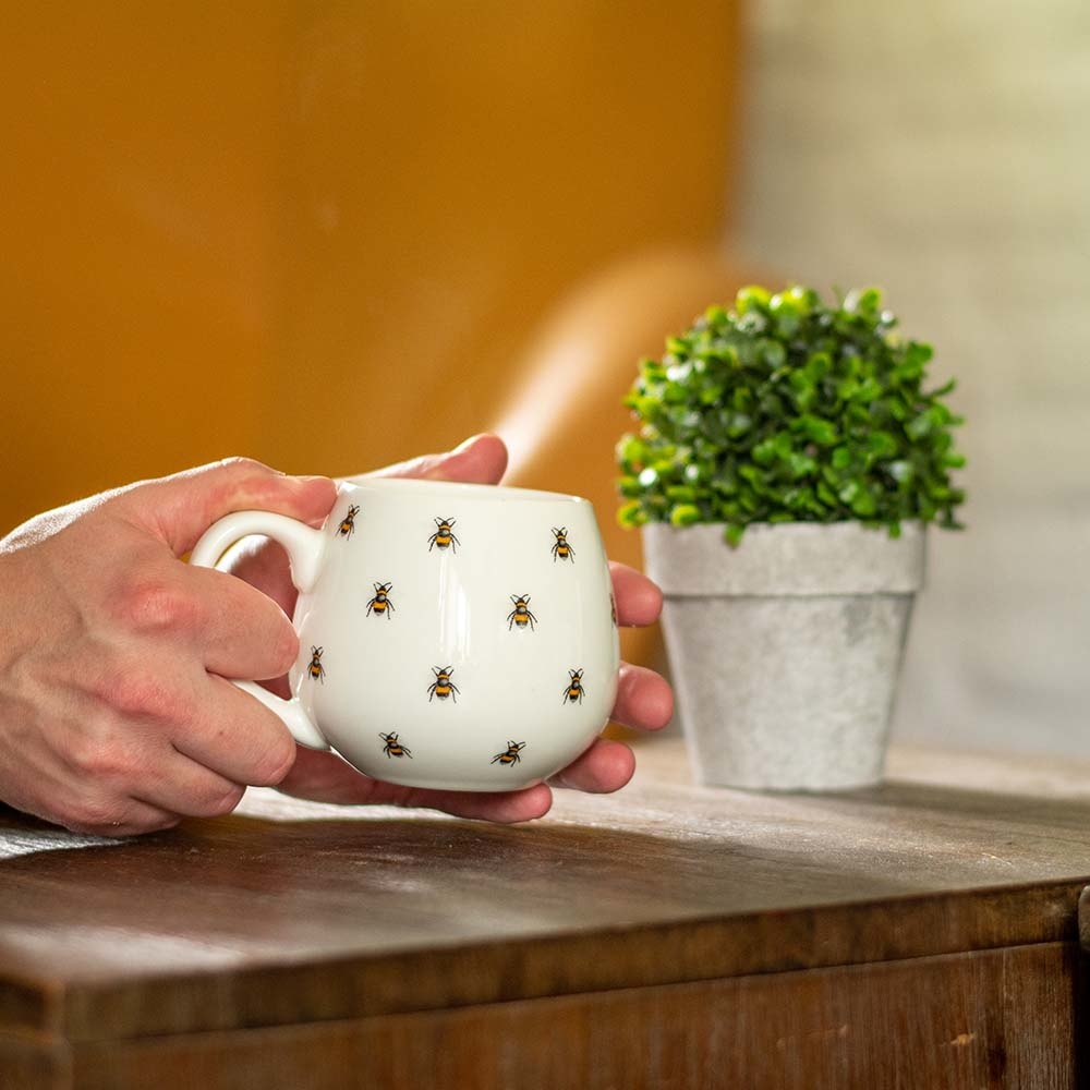 Bee Print Rounded Mug