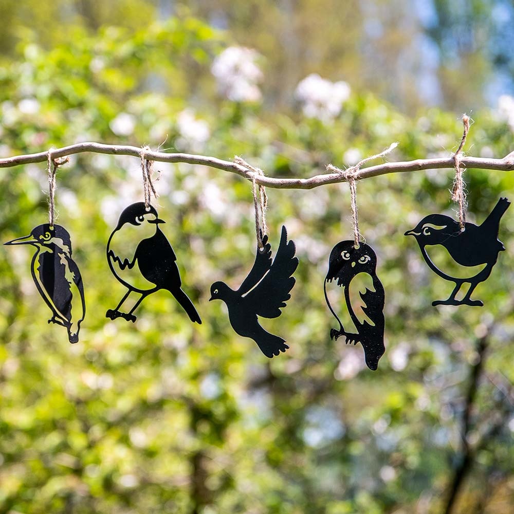 Lot de silhouettes d'oiseaux en métal