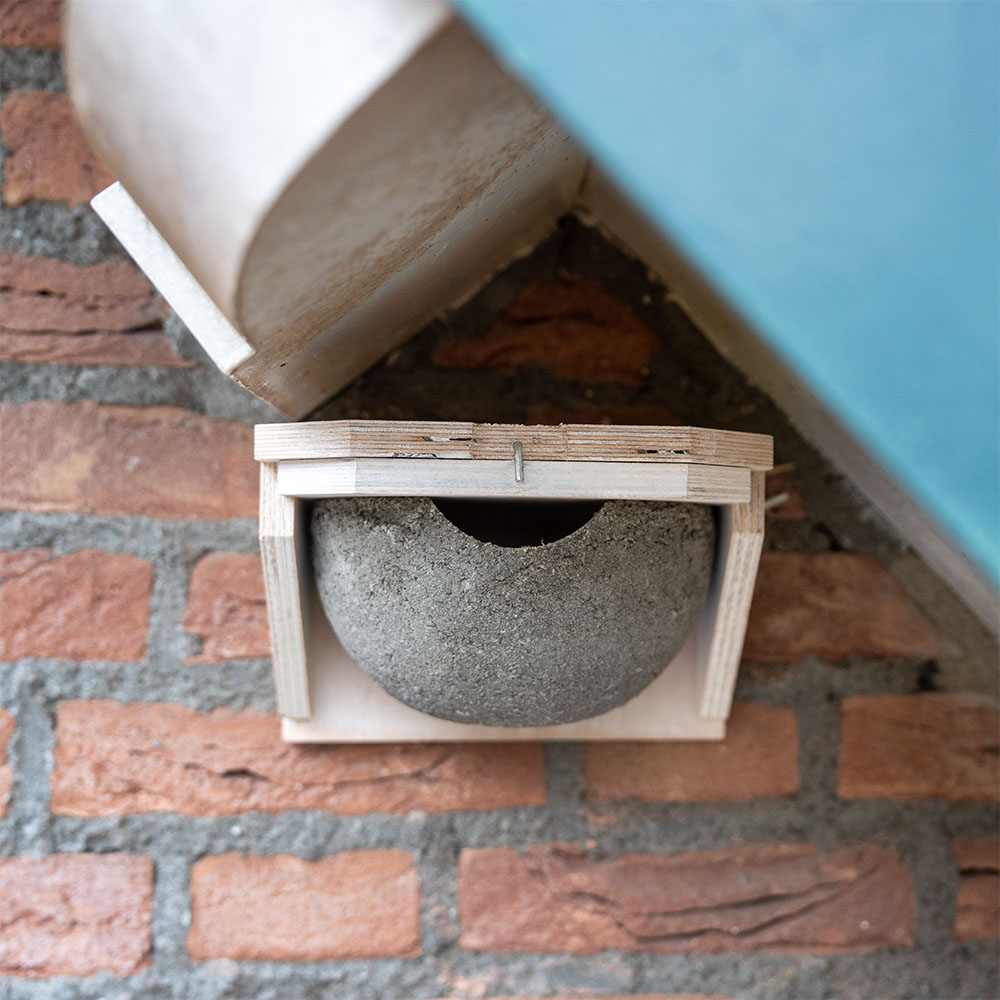 Slide-out House Martin Nesting Cup