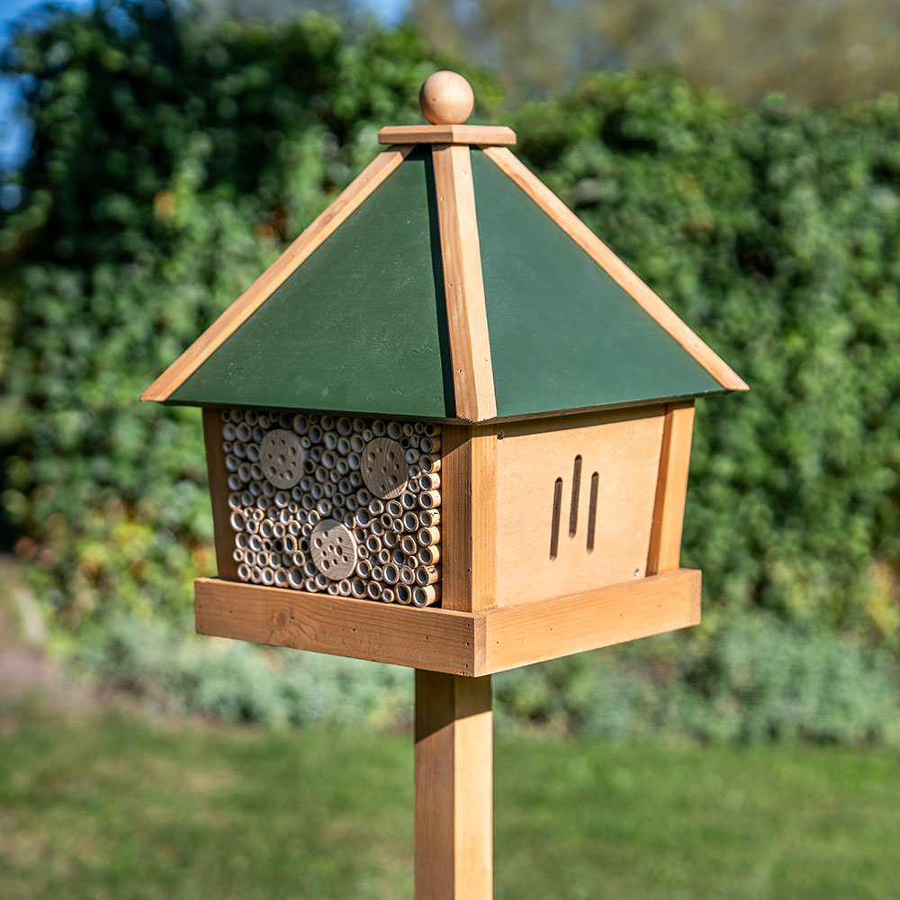 Insektenhotel „Lipari“ mit Ständer