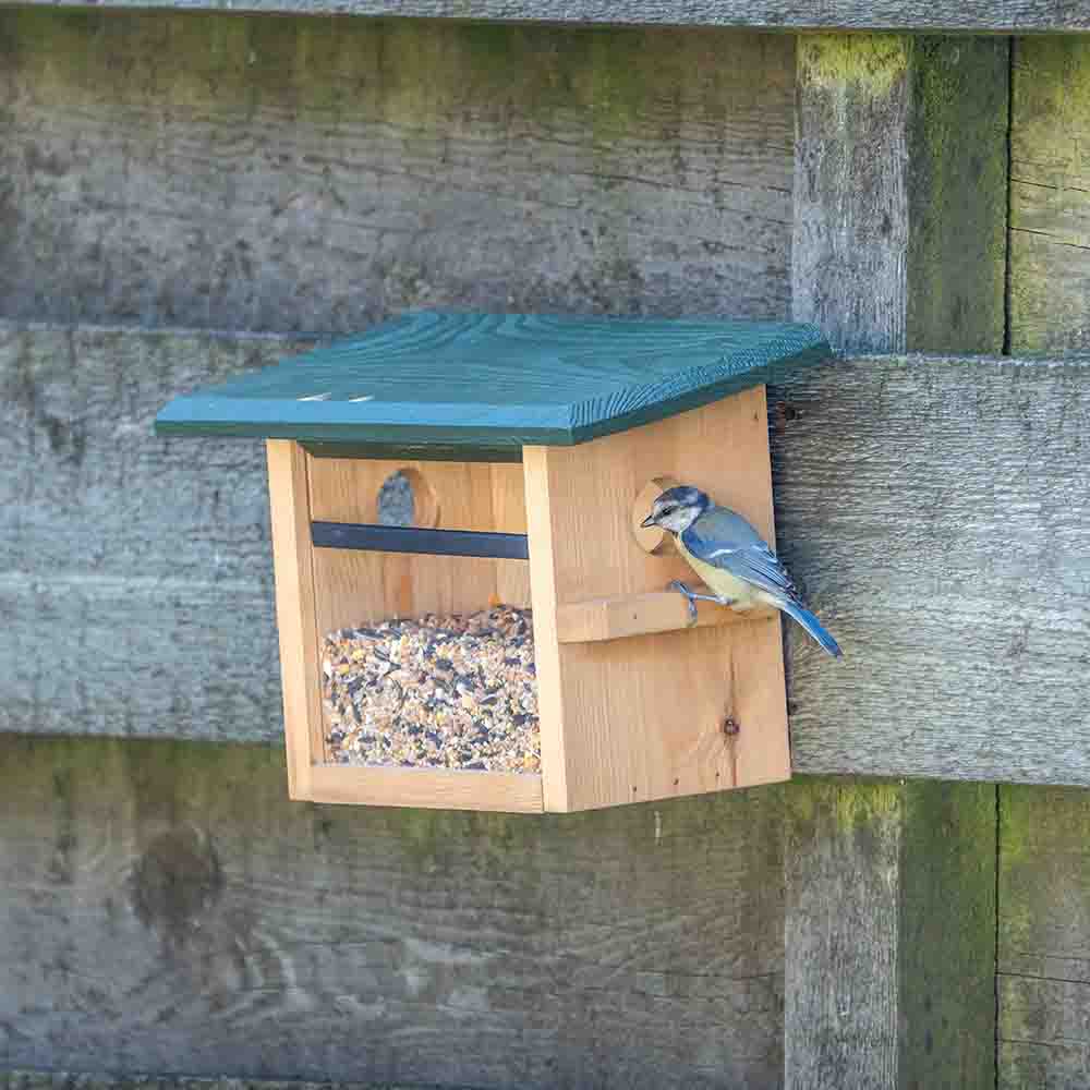 Futterhaus „Tilburg“ für kleine Vögel, Wandbefestigung